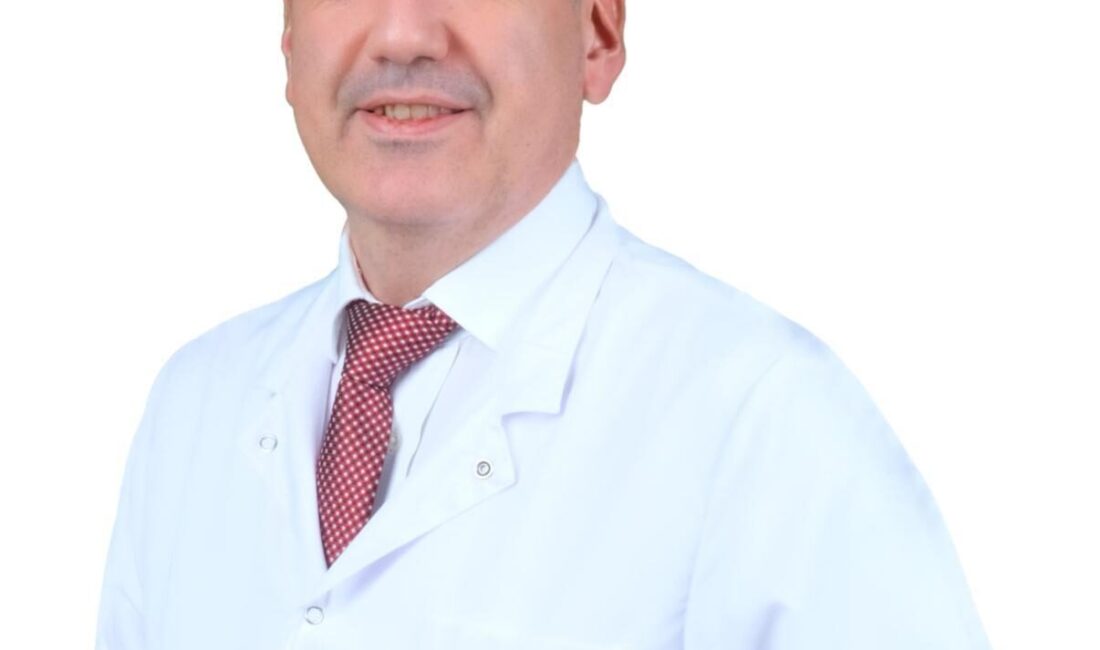 Biruni Üniversitesi Tıp Fakültesi Hastanesi Kardiyoloji Uzmanı Prof. Dr. Cüneyt