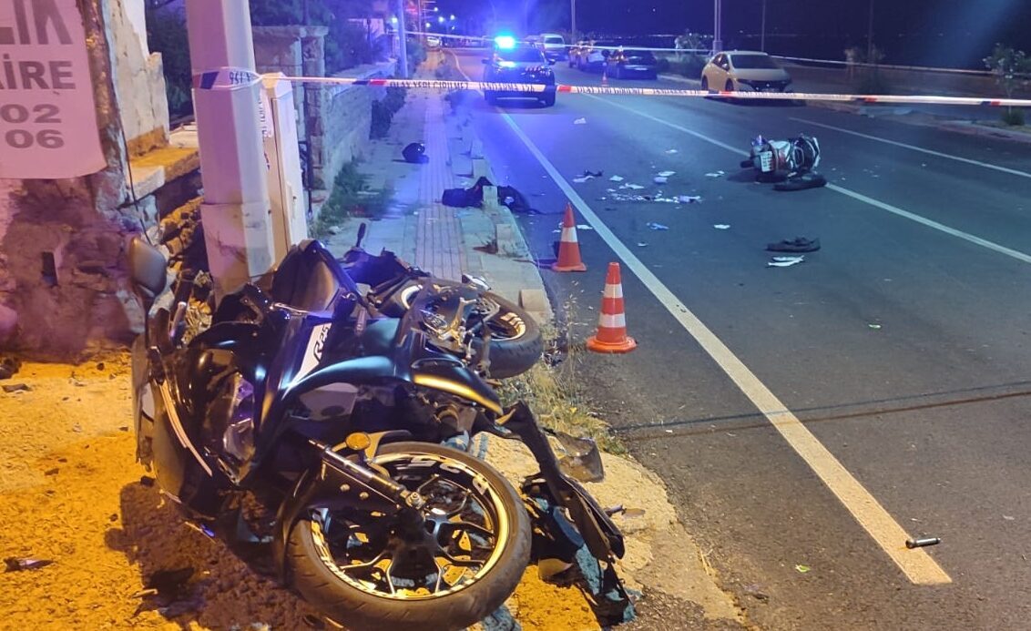 Muğla'nın Bodrum ilçesinde iki motosikletin çarpışması sonucu 2 kişi hayatını