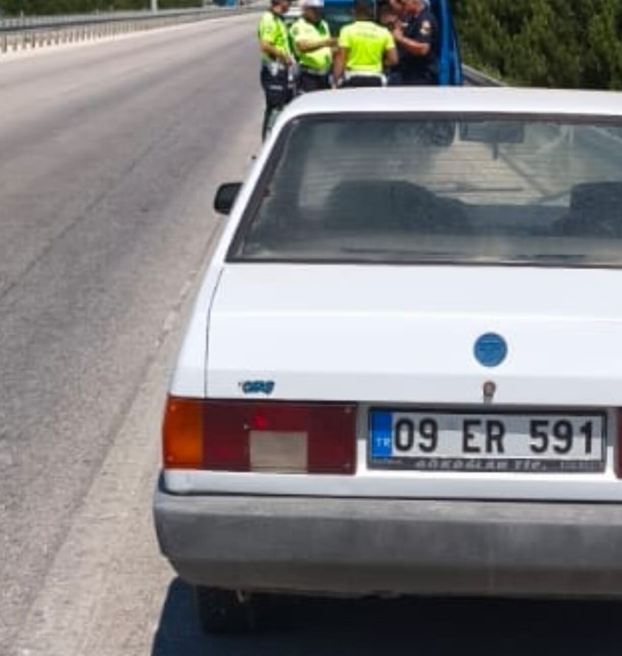 Afyonkarahisar’da kullandığı çalıntı araç ile girdiği akaryakıt istasyonundan yakıt alıp