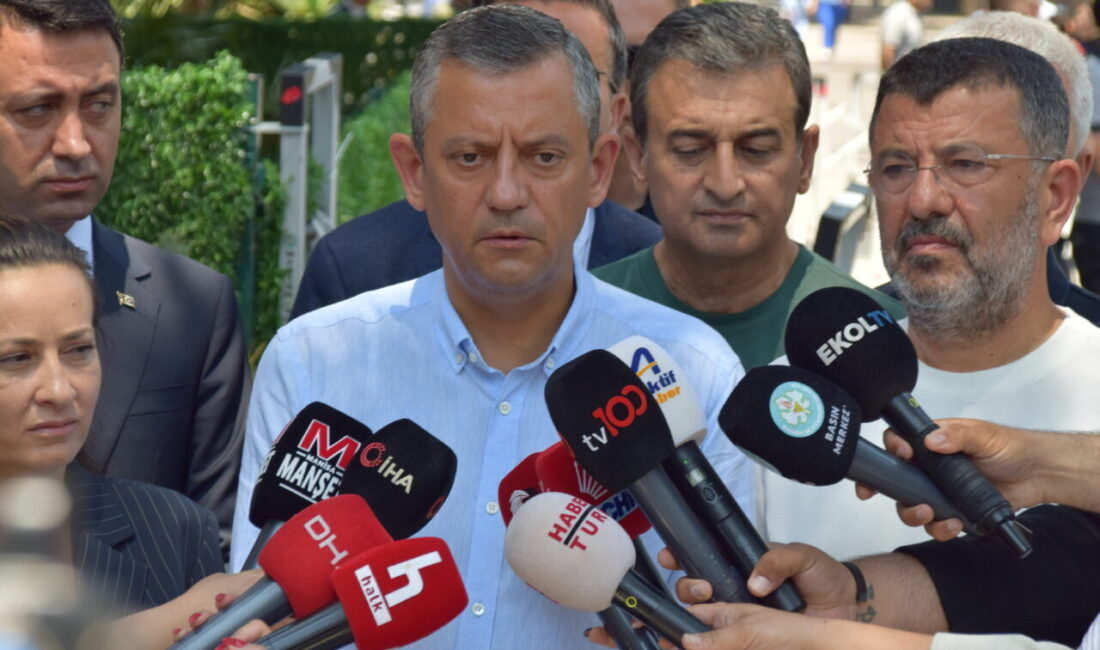 CHP Genel Başkanı Özgür Özel, hayatını kaybeden Manisa Büyükşehir Belediye
