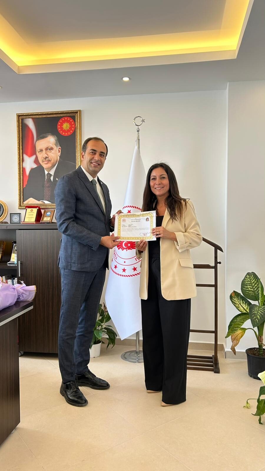 Muğla’nın Datça ilçesinde, 2024-2025 eğitim-öğretim yılında sergiledikleri özverili çalışmalar dolayısıyla