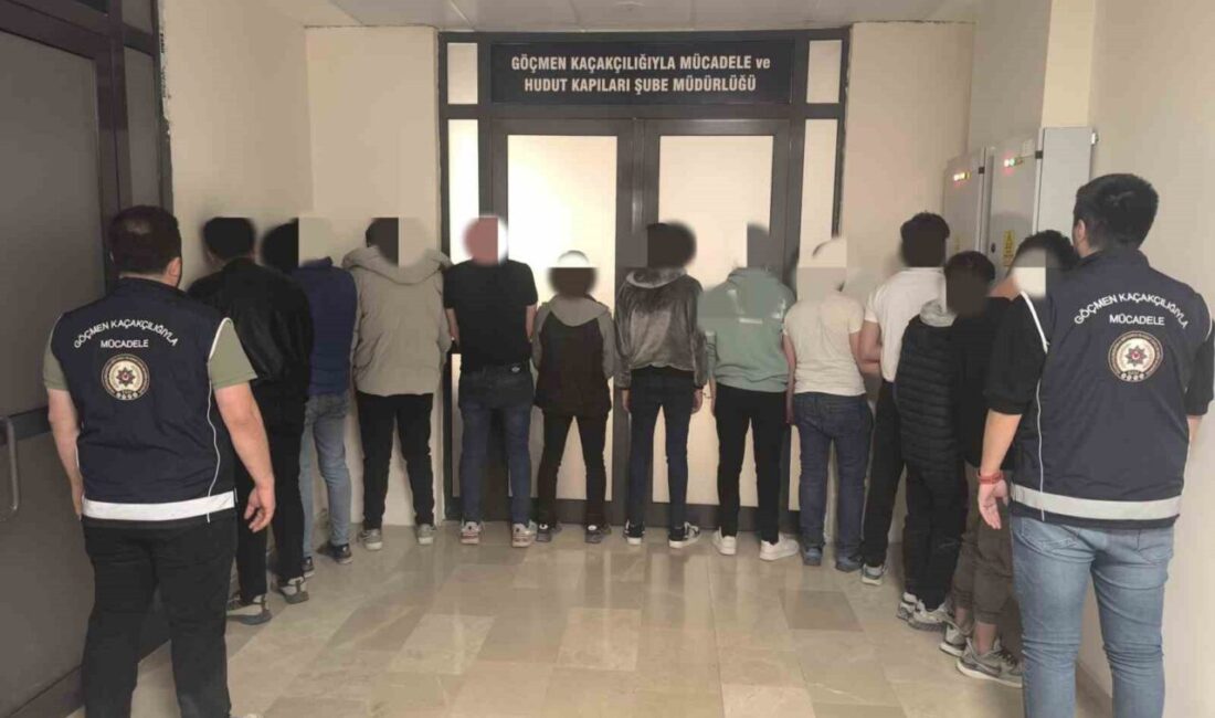 Afyonkarahisar’da polis tarafından iki farklı adrese yapılan baskında 9 düzensiz