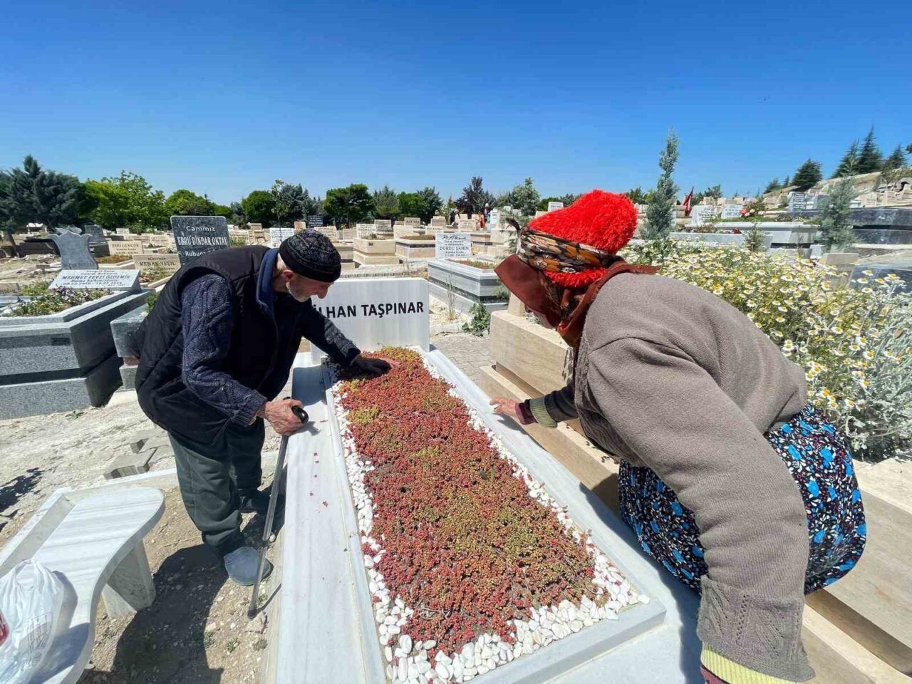 Kolon kanseri nedeniyle Ankara’da hayatını kaybeden İlhan Taşpınar’ın, Afyonkarahisar’da yaşayan