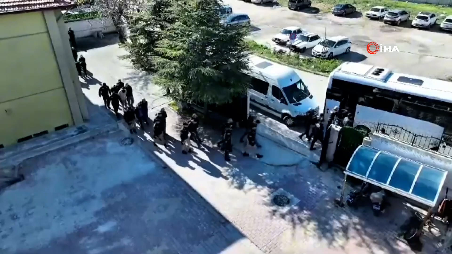 İçişleri Bakanı Ali Yerlikaya, Ankara merkezli yaptığı duyuruda, Fetullahçı Terör