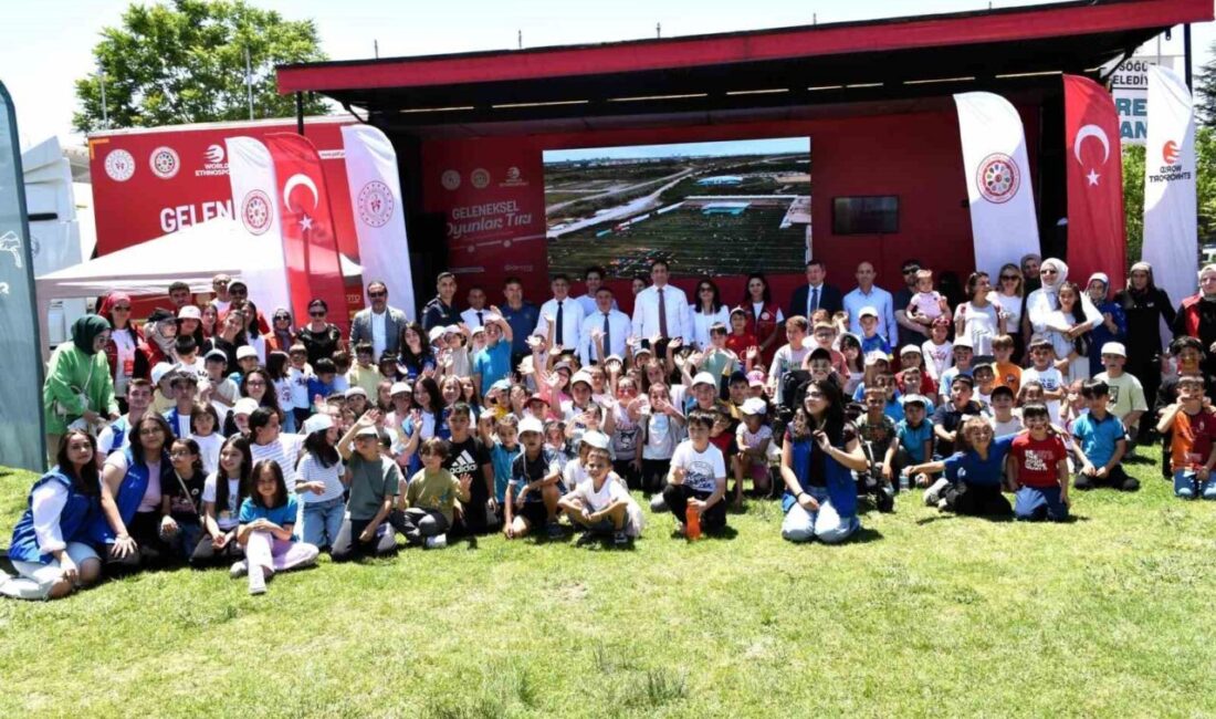Gençlik ve Spor Bakanlığı tarafından hayata geçirilen ‘Geleneksel Oyun Tırı’,
