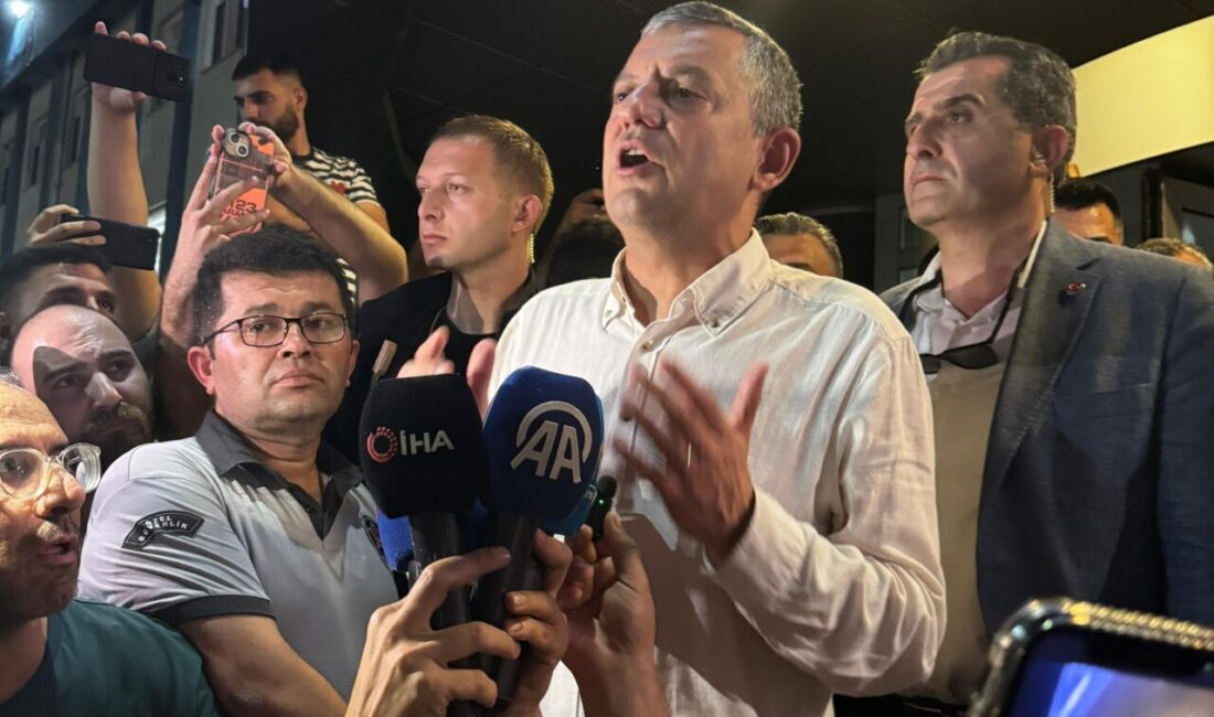 Cumhuriyet Halk Partisi (CHP) Genel Başkanı Özgür Özel, "Ferdi Başkan'ın
