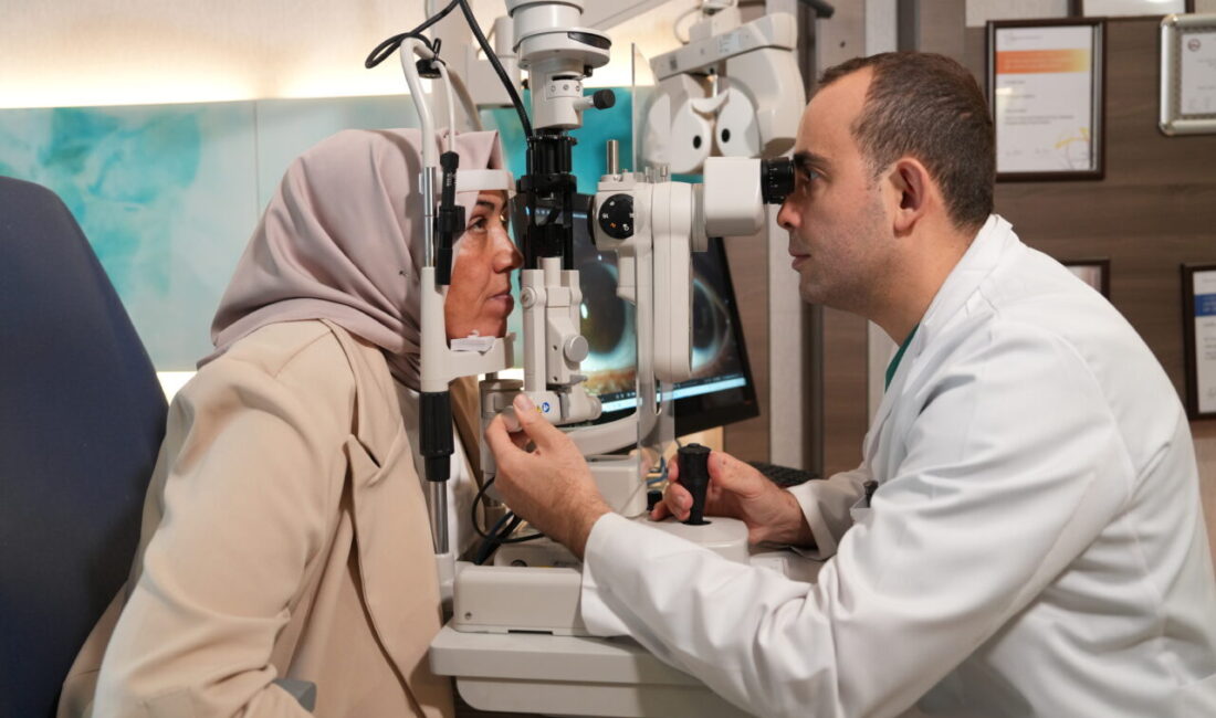  Doğuştan göz bebeği kayması ve katarakt nedeniyle yaklaşık 20 yıldır