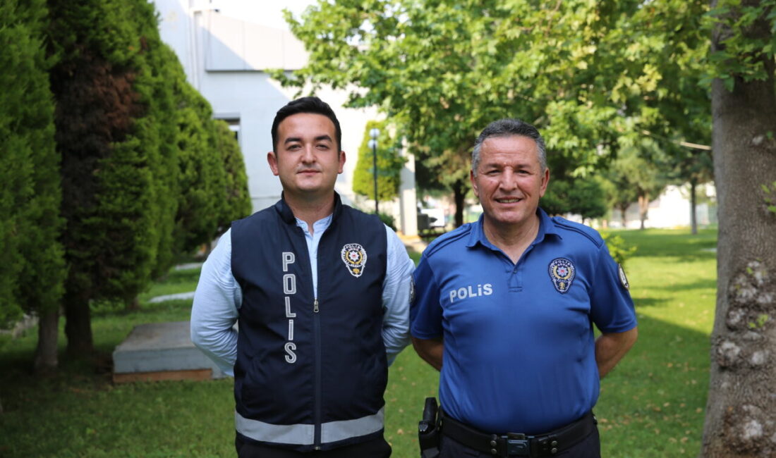 Denizli'de 29 yıllık polis Halil Çelik ve kendisini örnek alarak