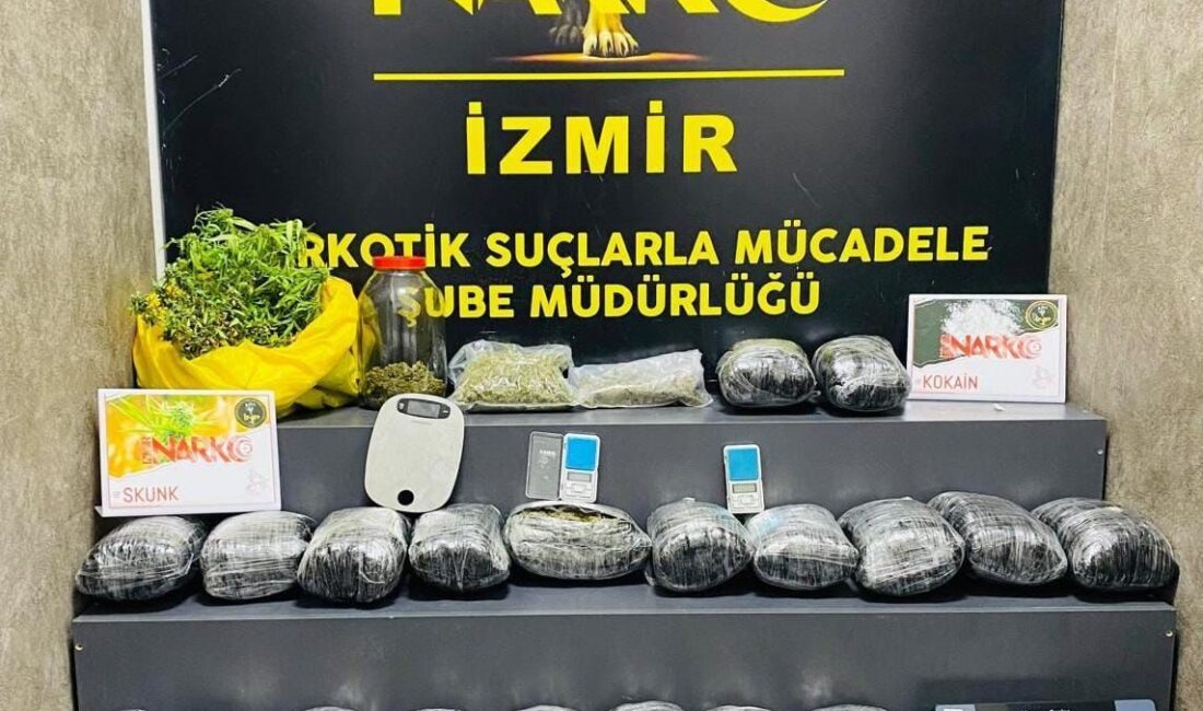 İzmir’de uyuşturucu operasyonunda 22 kilo 547 gram esrar ve skunk