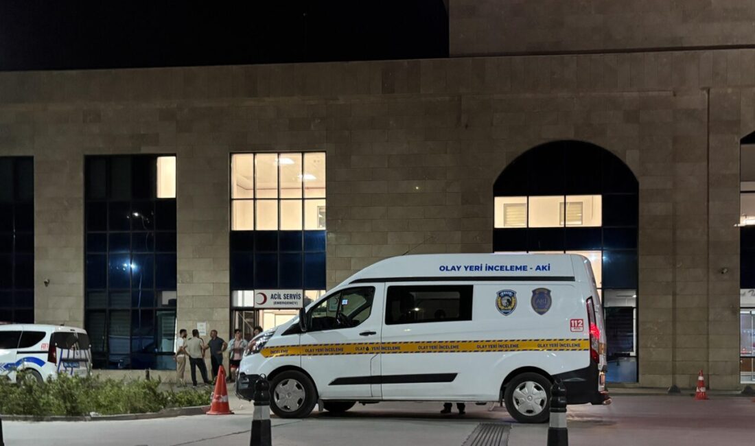  İzmir'in Buca ilçesinde akrabalar arasında çıkan bıçaklı kavgada 1 kişi