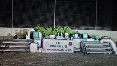İzmir’in Seferihisar ilçesinde uyuşturucu operasyonunda yakalanan zanlı gözaltına alındı. İl