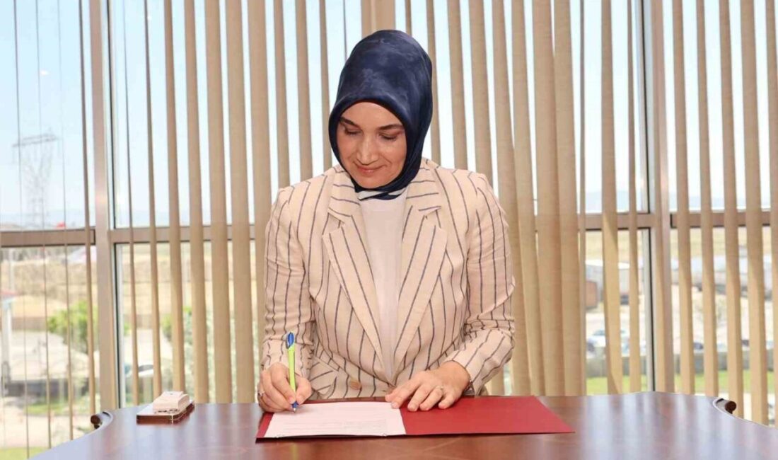 7 kadın üyeden oluşan Afyonkarahisar Başmakçı Kadın Kooperatifi’nin ürettiği doğal