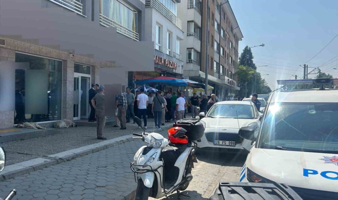 Eskişehir’de bir bankadan kredi başvurusu yapan şüpheli, red cevabını aldıktan