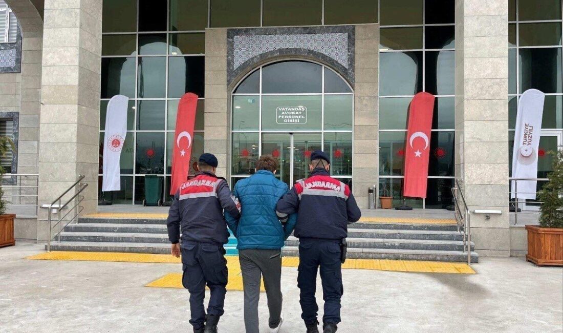 Kütahya'da bazı suçlardan aranması bulunan 85 kişi gözaltına alındı.