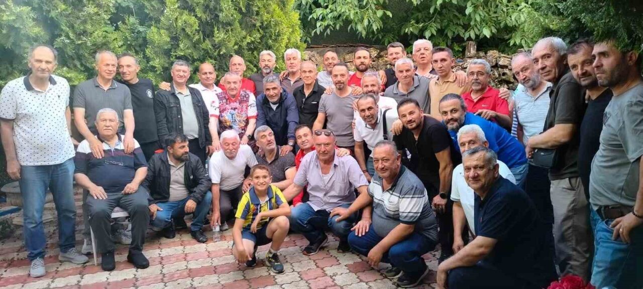 Afyon Masterler Derneği, Banaz Masterler Derneği futbol takımı ile dostluk