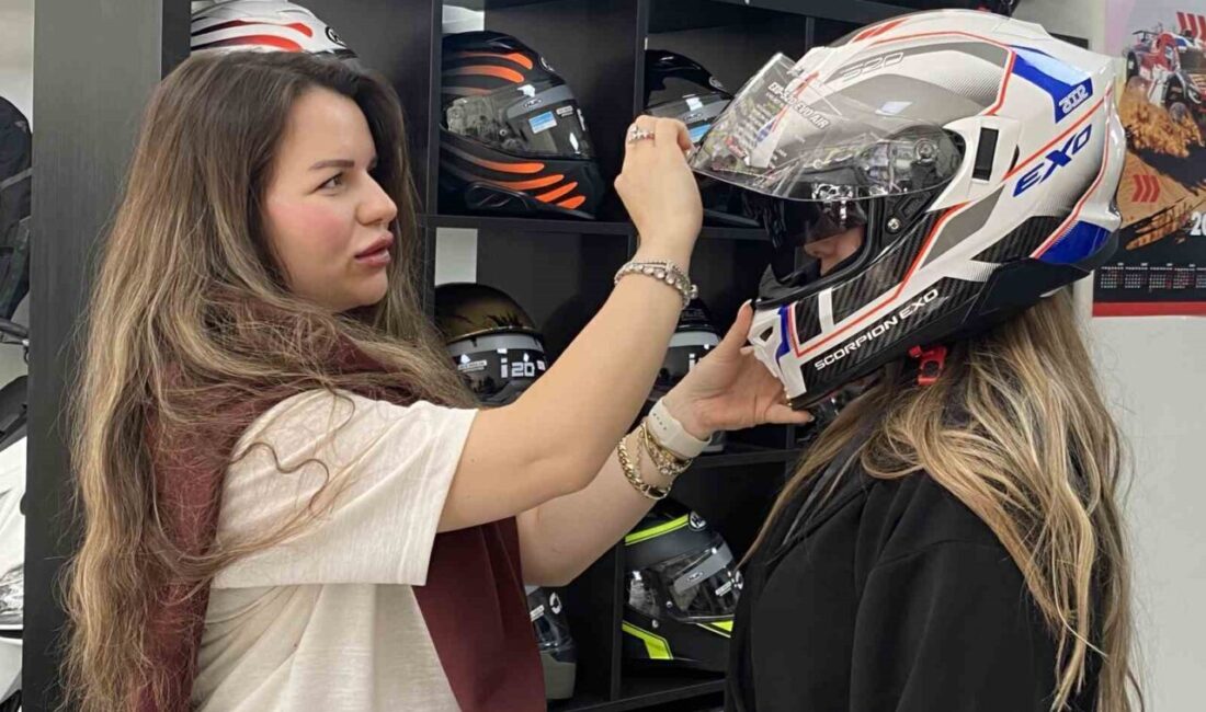 Eskişehir’de ekipman satıcısı Asena Özmert Baloğlu ve motosiklet eğitmeni Halil