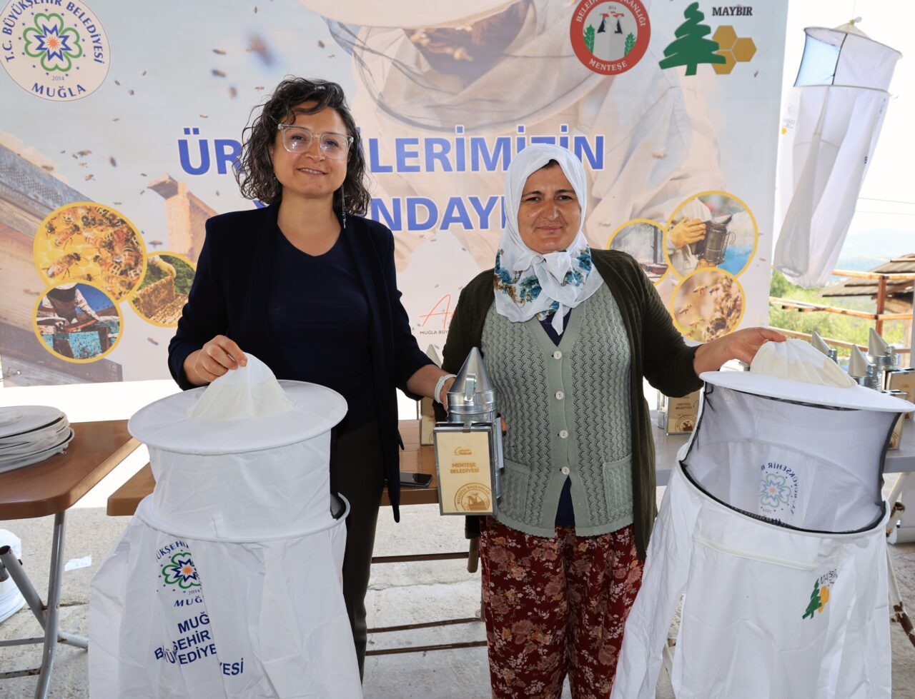 Muğla Büyükşehir Belediyesi ile Menteşe Belediyesi ve Arı Yetiştiricileri Birliği