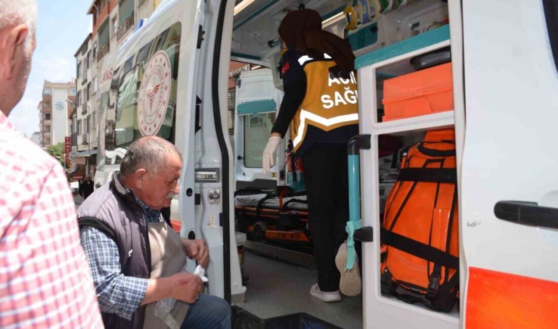 Bilecik’te otomobil ile motosikletin çarpışması sonucu meydana gelen trafik kazasında