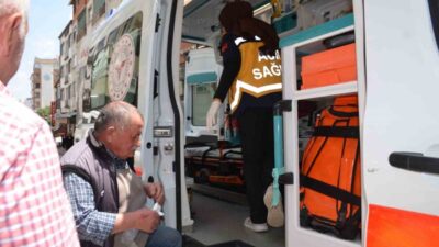 Bilecik’te otomobil ile motosikletin çarpışması sonucu meydana gelen trafik kazasında