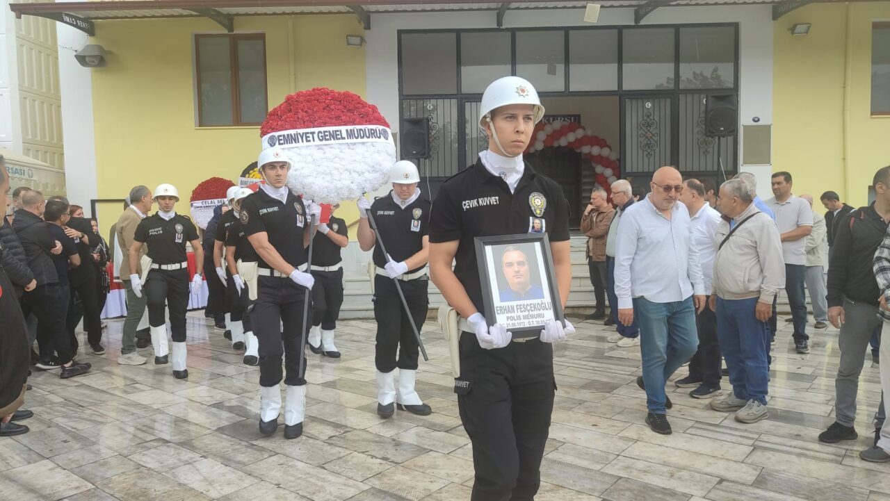 Yakalandığı kanser hastalığına yenik düşen Kiraz İlçe Emniyet Müdürlüğünde görevli