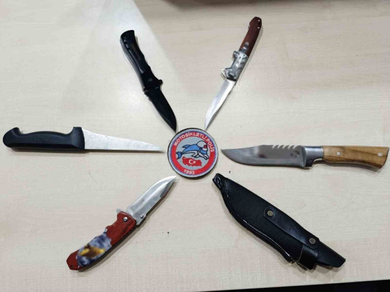 Afyonkarahisar’da polis tarafından son bir haftada yapılan denetimlerde çeşitli suçlardan