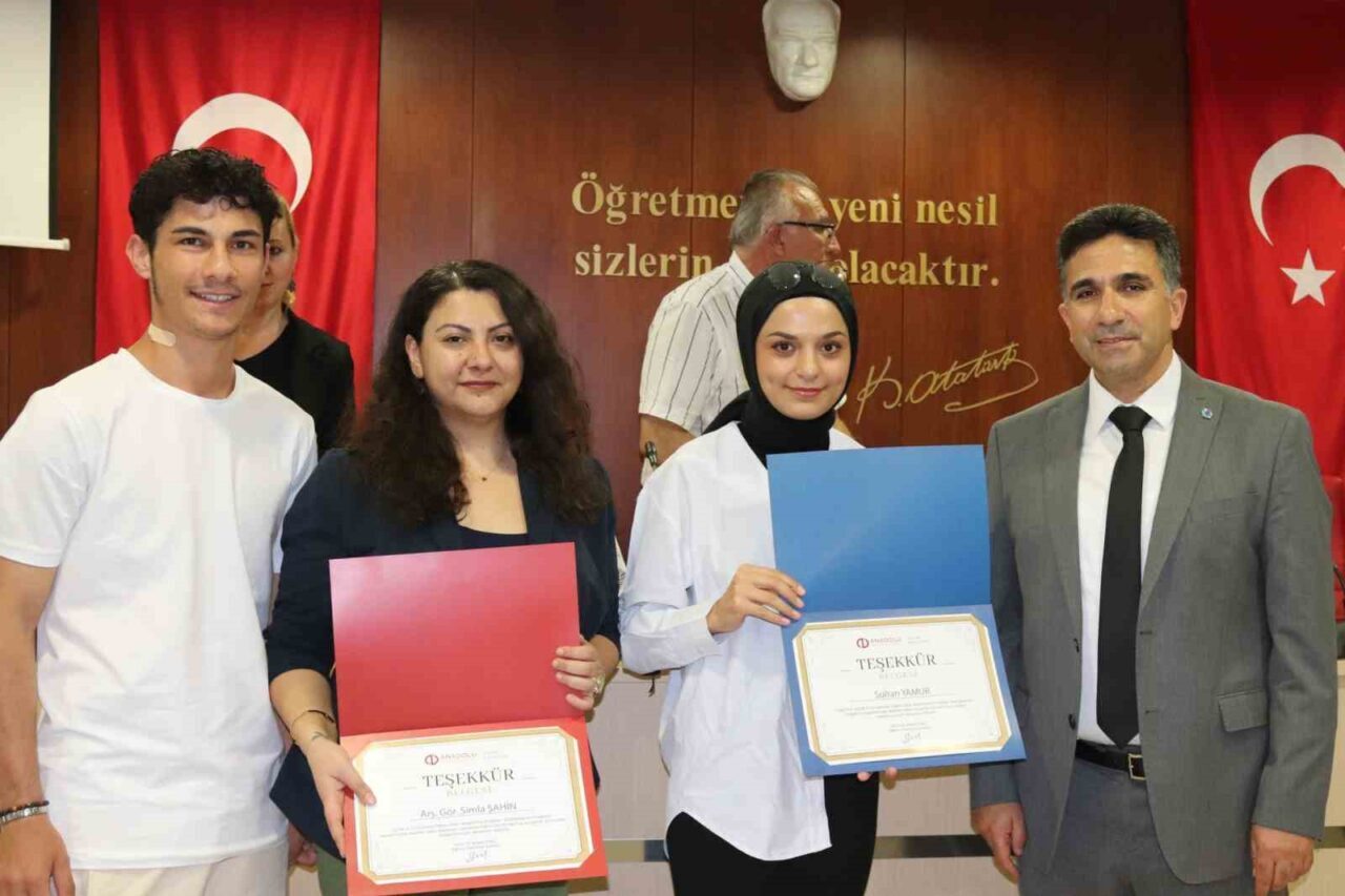 Anadolu Üniversitesi Eğitim Fakültesi’nde projeleri Türkiye Bilimsel ve Teknolojik Araştırma