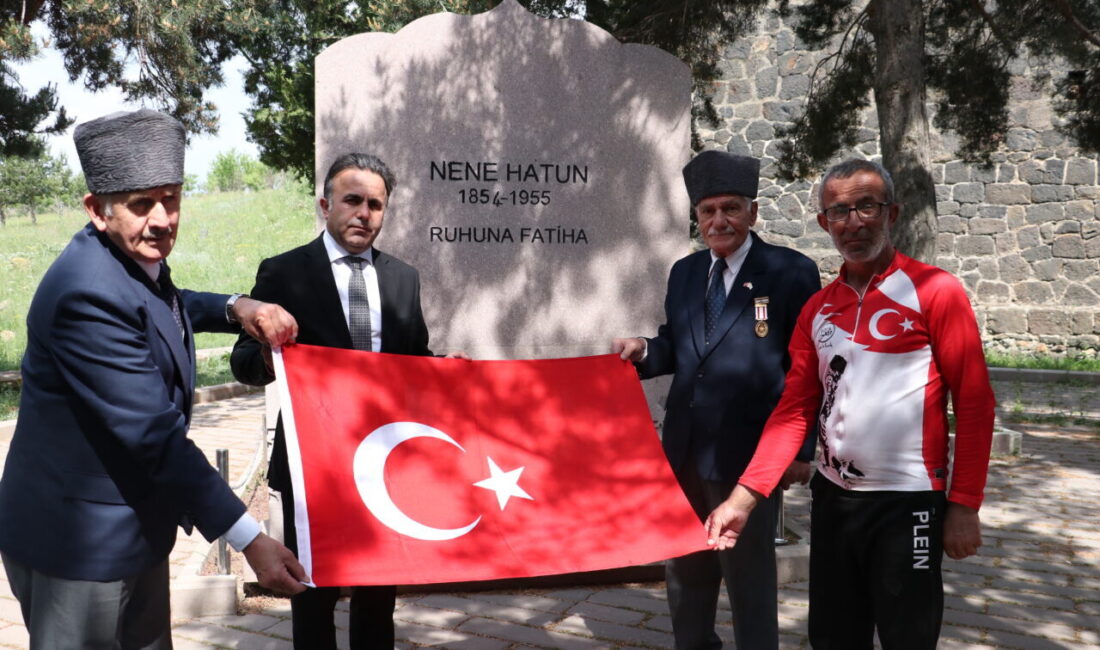 İzmir’de yaşayan Orhan Kotluk, “93 Harbi” kahramanlarından Erzurumlu Nene Hatun