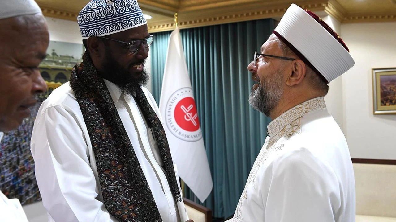 Somali İslam İşleri ve Vakıflar Bakanı Mukhtar Robow, Mekke’de Diyanet