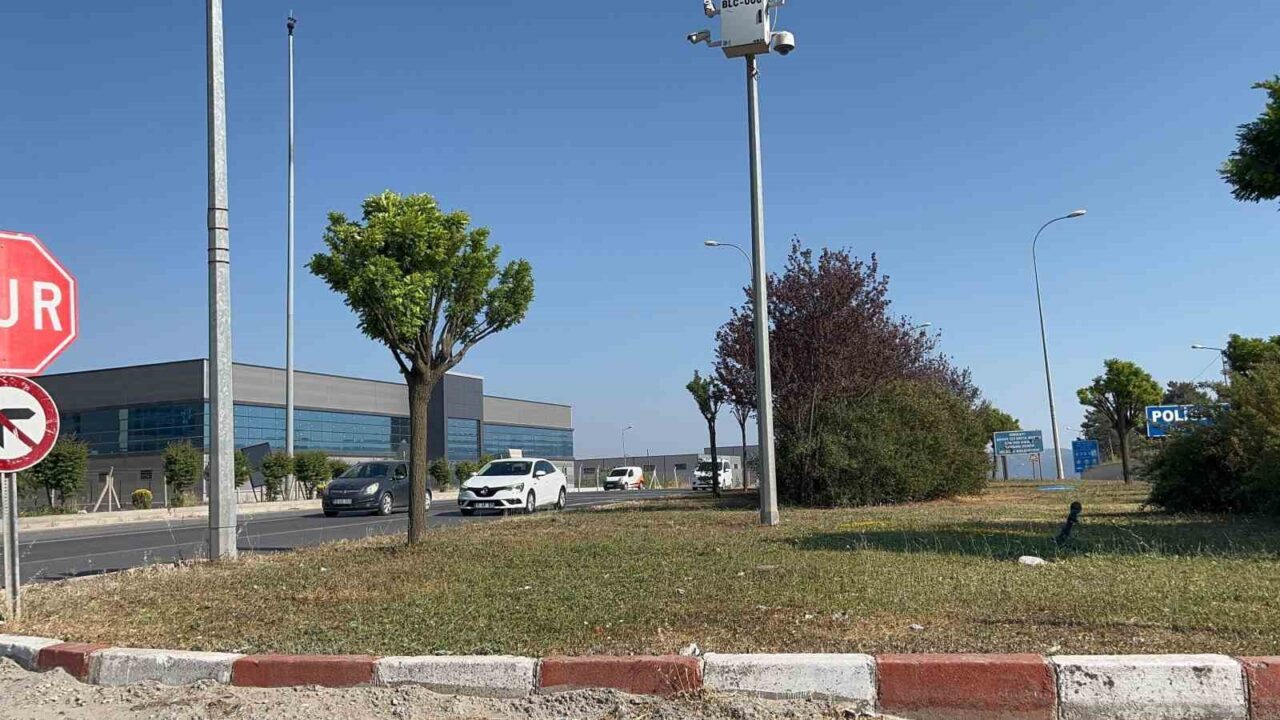 Bilecik’te ’Kazalar Kavşağı’ olarak adlandırılan Organize Sanayi Bölgesi (OSB) kavşağına