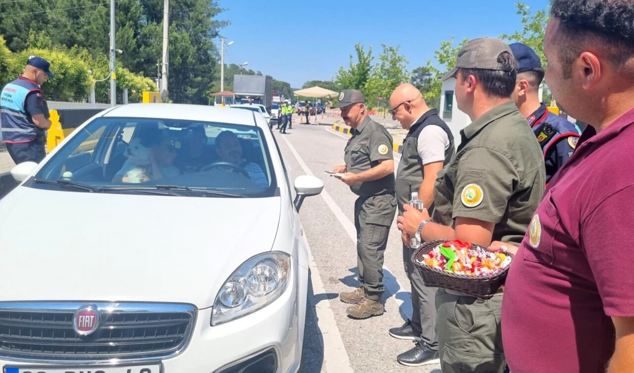 Muğla Orman Bölge Müdürlüğü ekipleri, özellikle piknik ve mangal ateşinden
