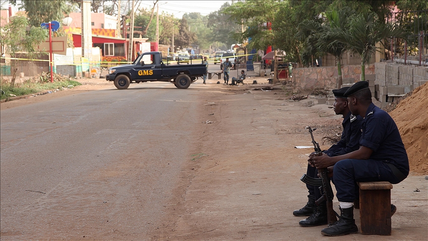 Mali’de terör örgütü El Kaide bağlantılı grupların askeri üsse düzenlediği
