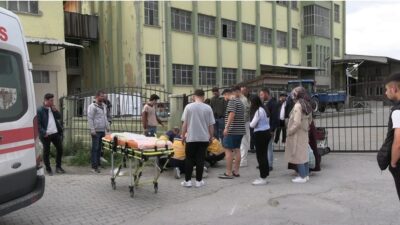 Kütahya’nın Tavşanlı ilçesinde otomobil ile motosikletin çarpışması sonucu meydana gelen