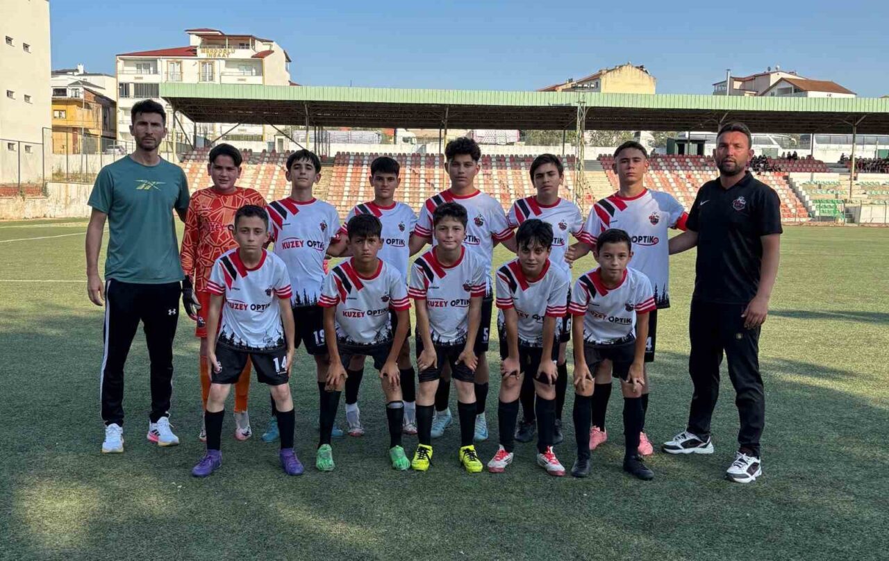 Bilecik U13 gençler ligi 4. haftasında Bilecik Futbol Akademi Spor