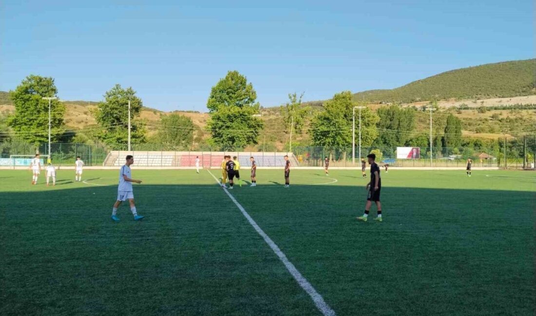 Bilecik’in ev sahipliğinde düzenlenen U17 Türkiye Şampiyonası 1. Kademe müsabakalarının