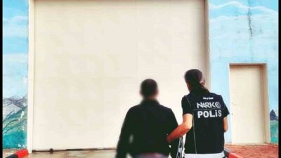 Afyonkarahisar’da uyuşturucu ticareti suçundan 15 yıl hapis cezasıyla aranan şahıs