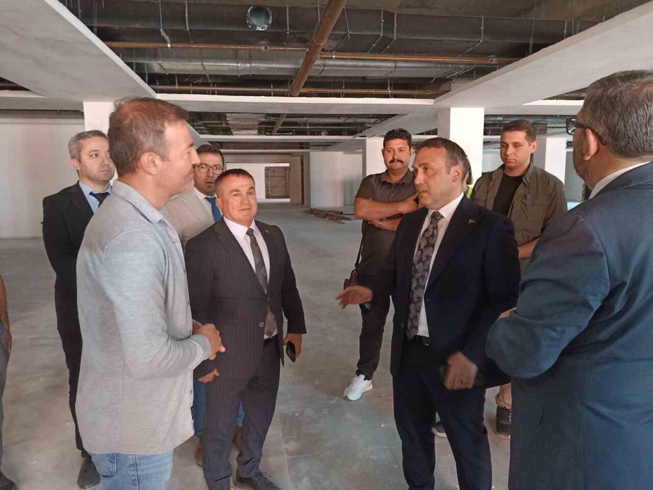 Cumhurbaşkanlığı kararnamesiyle Bilecik Valiliği görevine atanan Vali Faik Oktay Sözer,