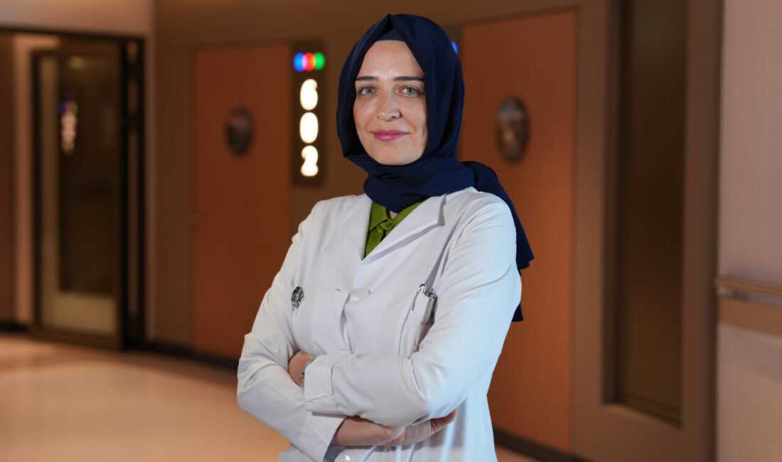 
 Medipol Acıbadem Bölge Hastanesi'nden İç Hastalıkları Uzmanı Doç. Dr. Esra
