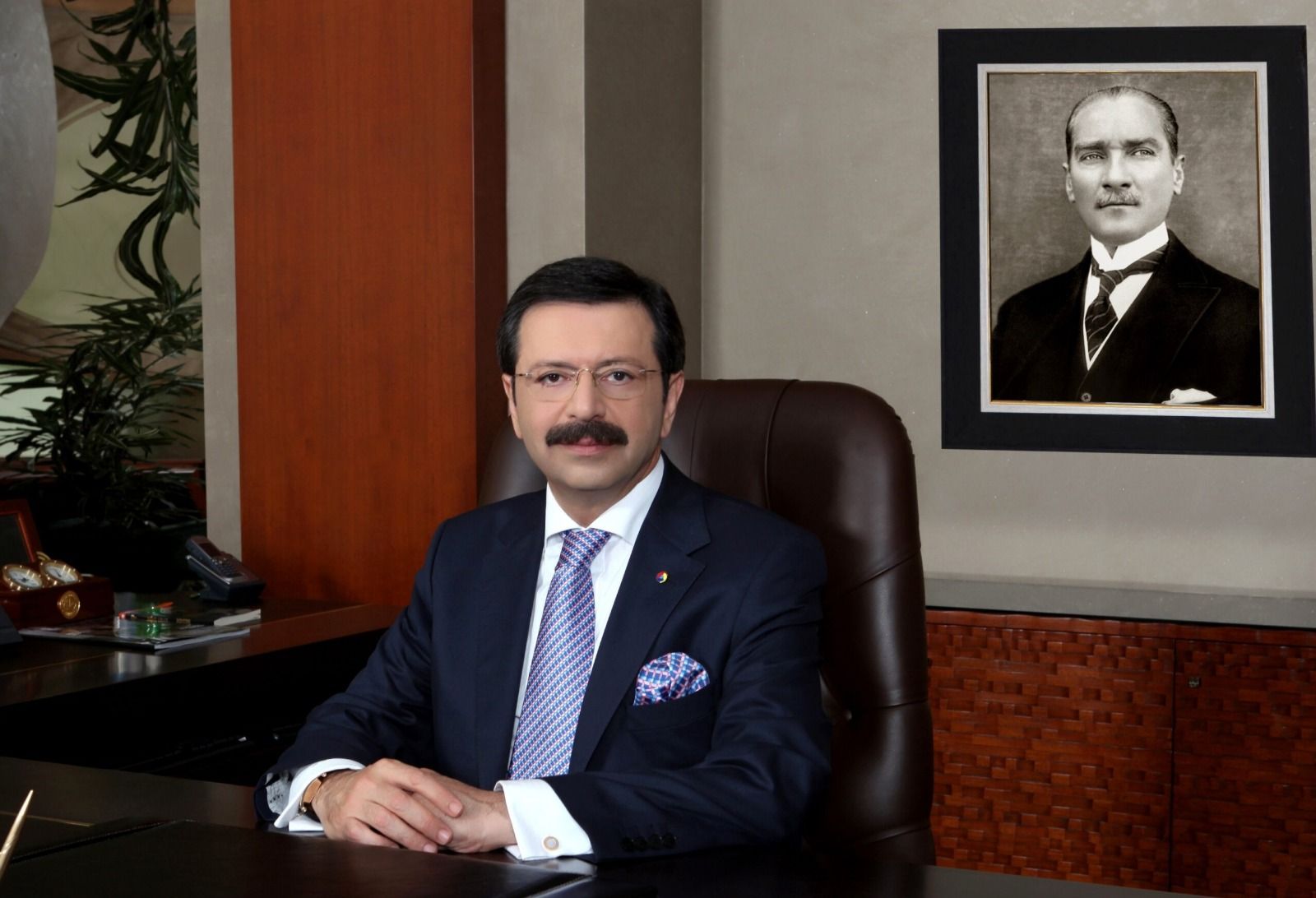 
TOBB Başkanı Rifat Hisarcıklıoğlu, ICC Dünya Odalar Federasyonu Başkanlığına yeniden
