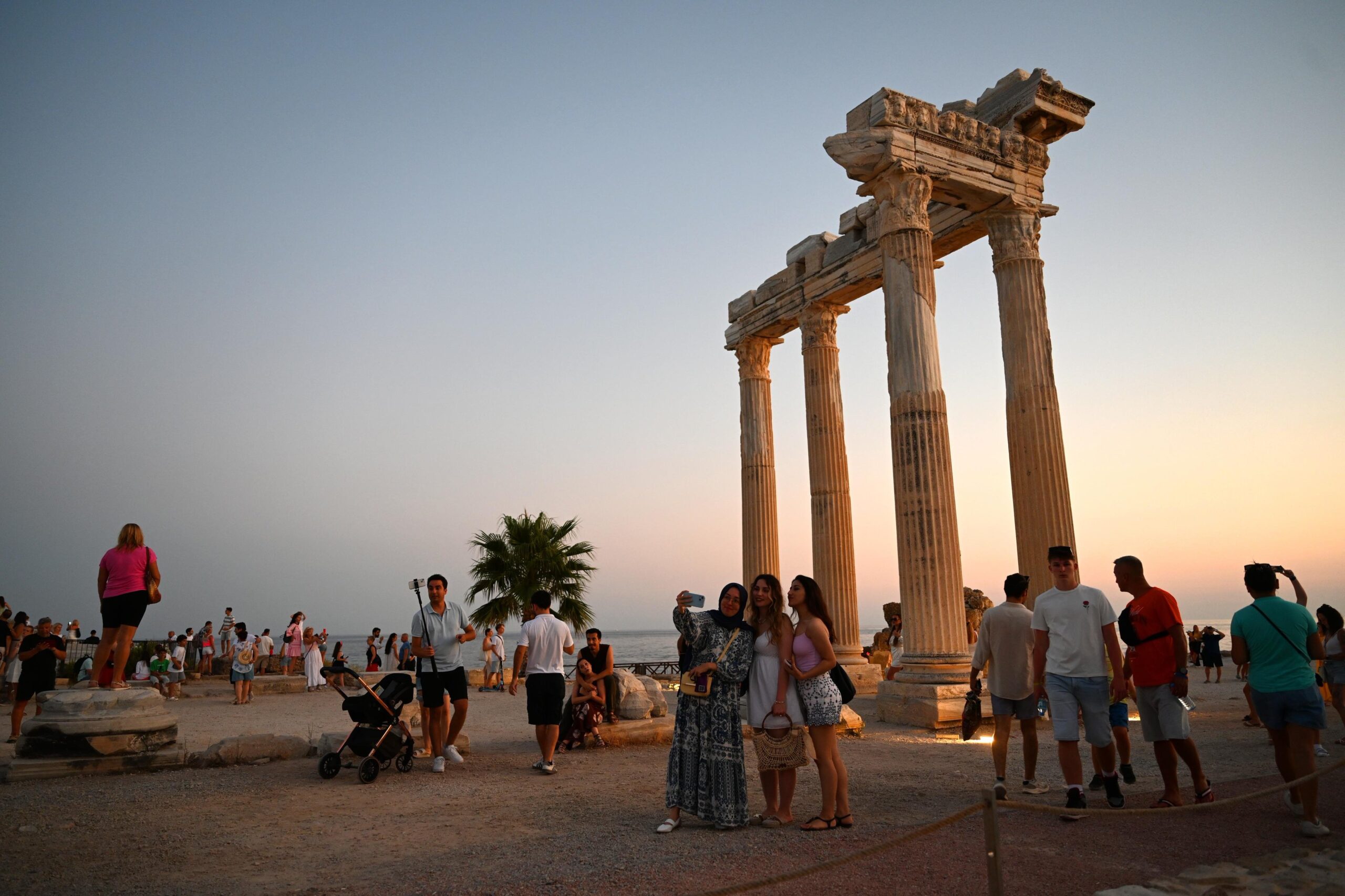Antalya'da yabancı ziyaretçi rekoru 1 Antalya'da yabancı ziyaretçi rekoru