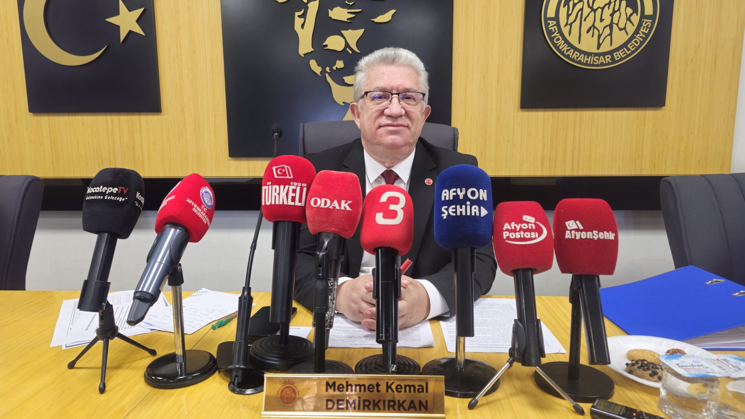 
Afyonkarahisar Belediye Meclisi, Temmuz ayı olağan toplantısı Başkan vekili Kemal