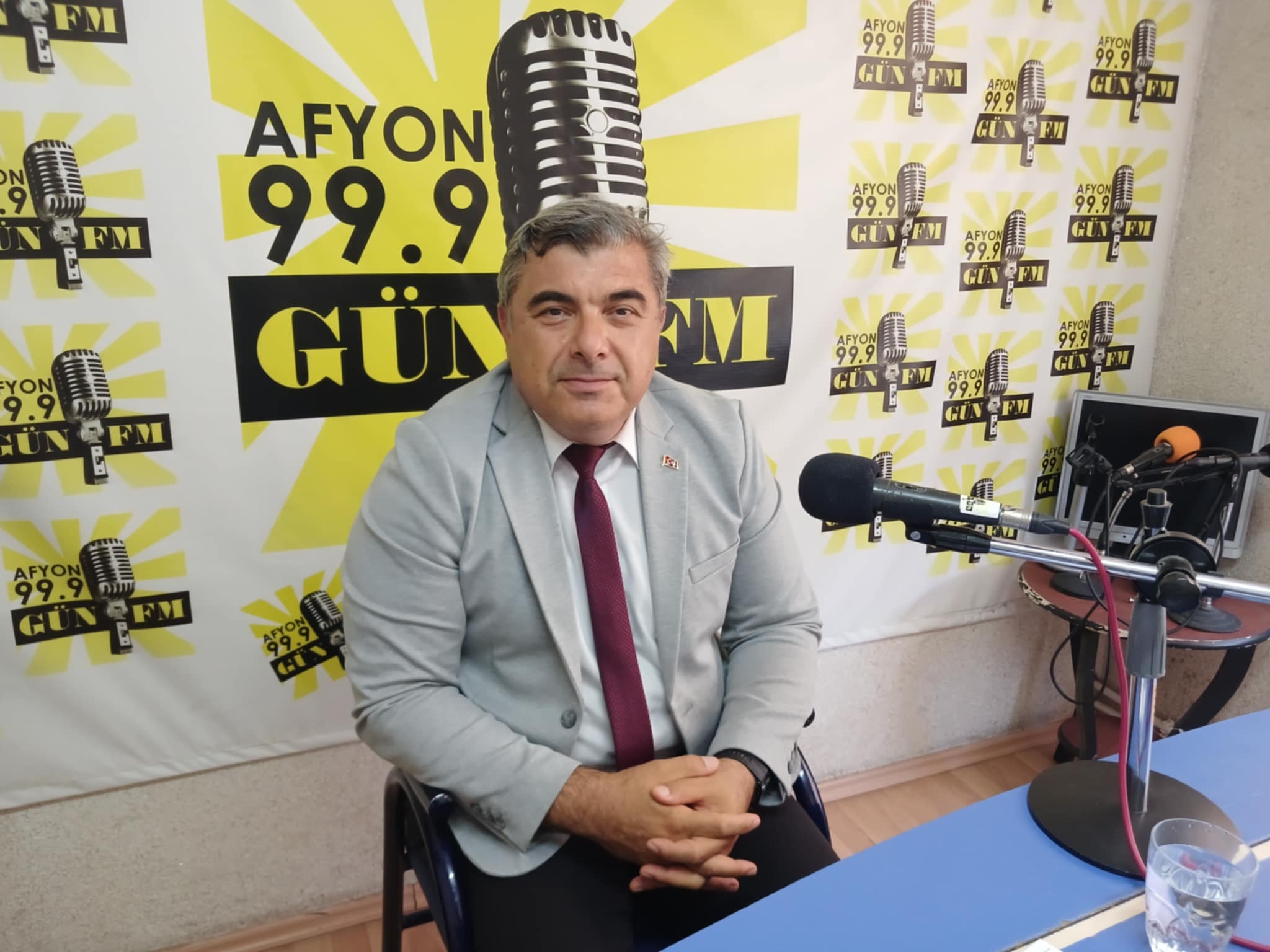 Afyonkarahisar İl Milli Eğitim Müdürü Miraç Sünnetci, Gün FM’in konuğu