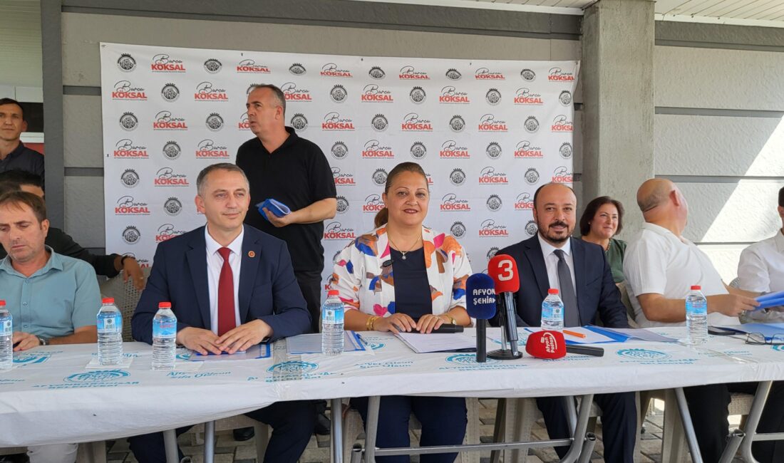 Afyokarahisar Belediyesi’nin Halk Günü Uygulaması mahalle bazında devam ediyor. Belediye