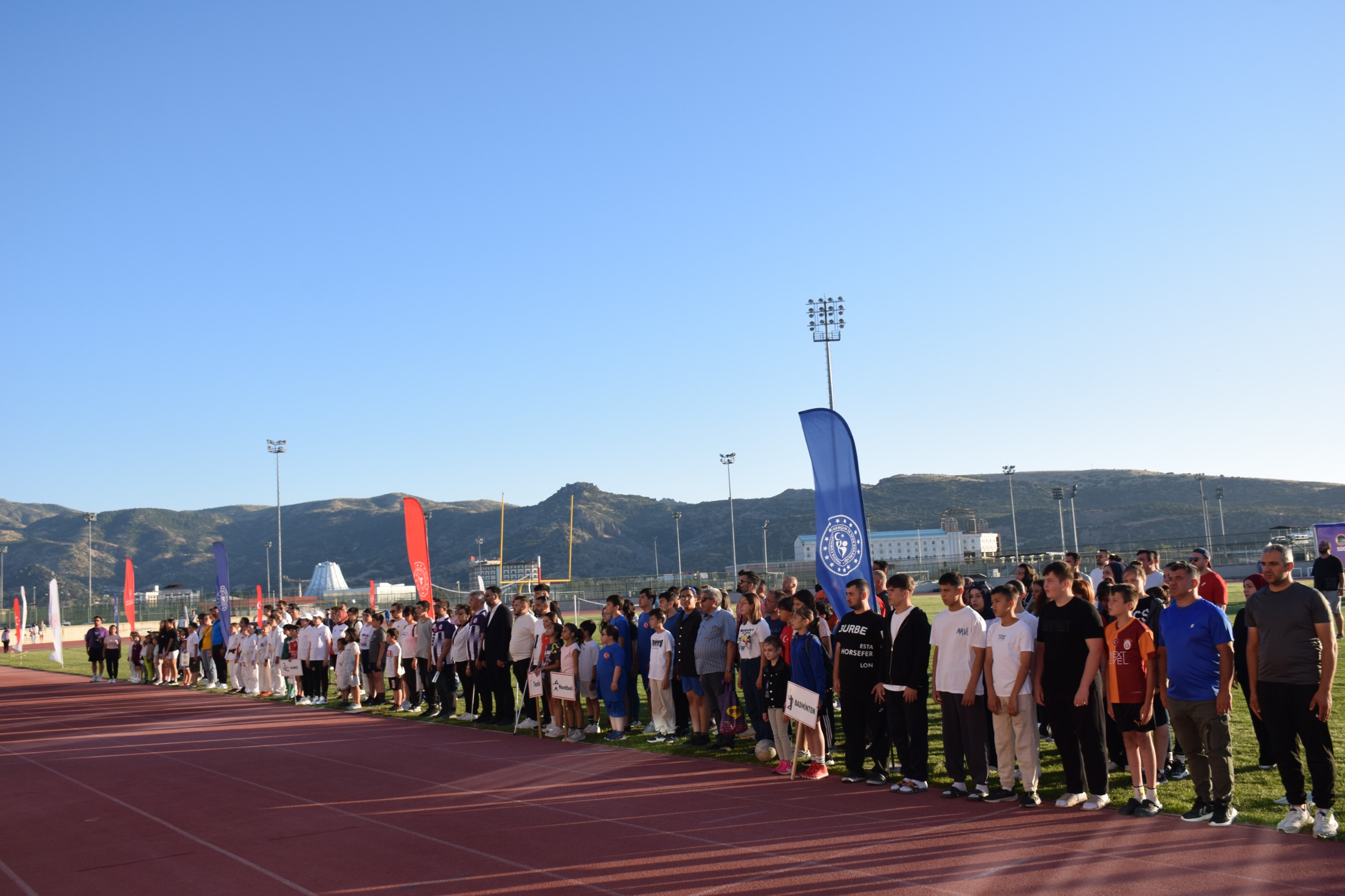 Yaz Spor Okulları Afyon’da açıldı Gençlik ve Spor Bakanlığı tarafından