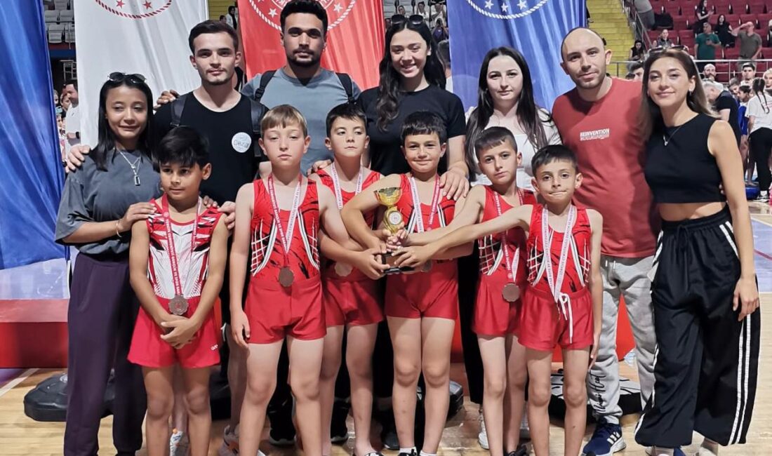 Afyonkarahisar, 17 ilden 43 kulüp ve 605 sporcunun katılımıyla düzenlenen
