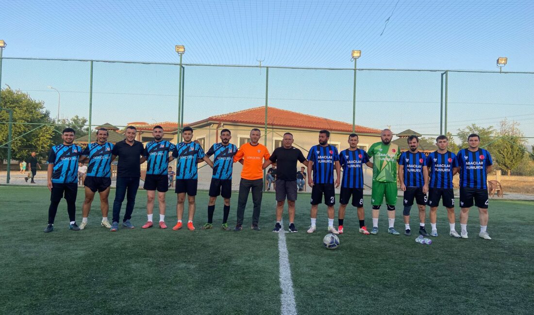 Başmakçı Belediyesi tarafından düzenlenen futbol turnuvasında 4. gün hem heyecan