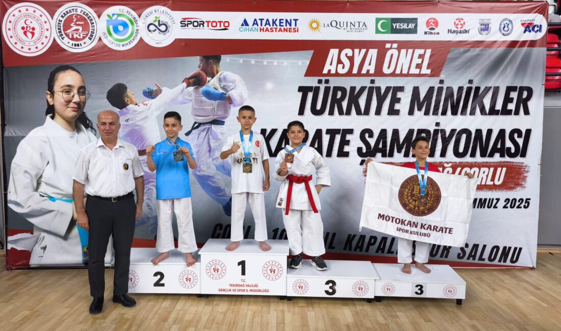 Tekirdağ Çorlu’da yapılan Minikler Türkiye Karate Şampiyonası’nda Afyonlu sporcularımızdan Mehmet