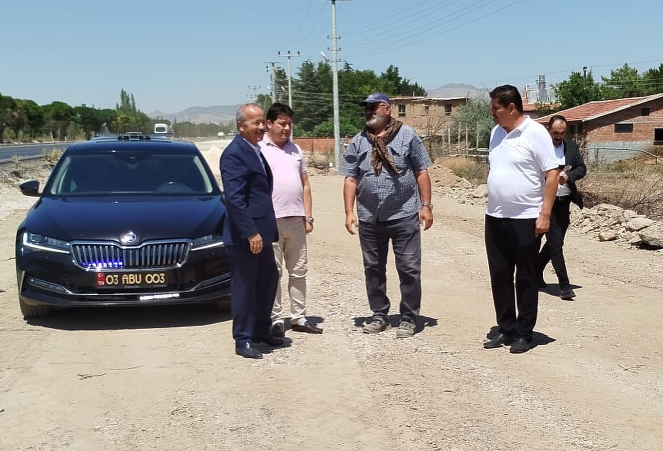 Bolvadin, hem sanayi hem de şehir estetiği alanında önemli gelişmelere