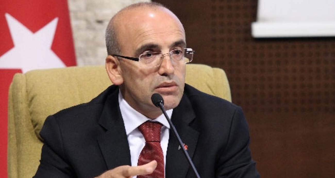 Hazine ve Maliye Bakanı Mehmet Şimşek, "Ekonomimiz yurt içi ve
