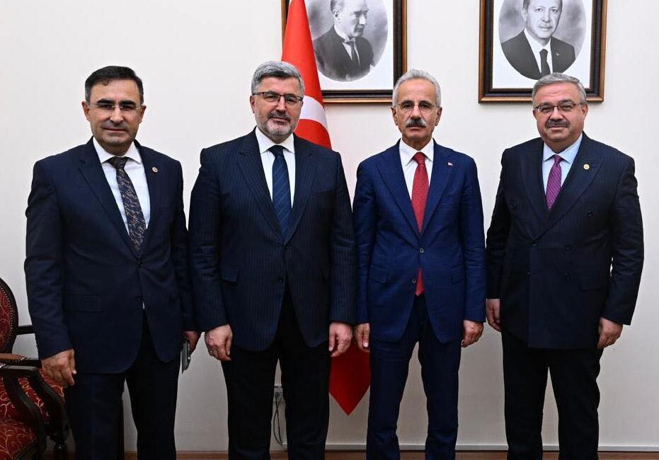 AK Parti Afyonkarahisar Milletvekilleri İbrahim Yurdunuseven, Ali Özkaya ve Hasan