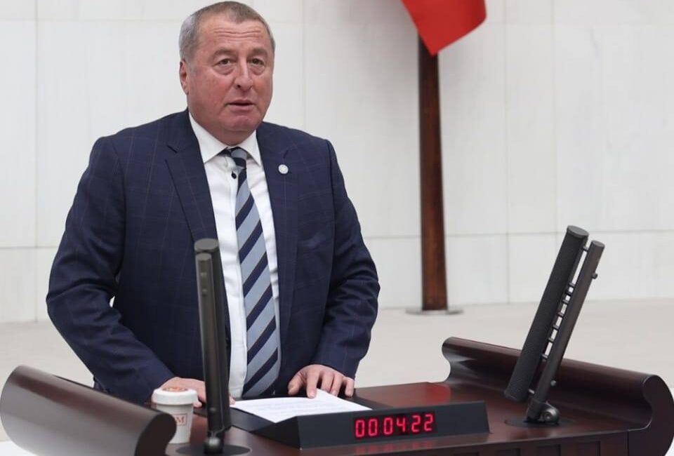 İYİ Parti Genel Başkan Yardımcısı ve Afyonkarahisar Milletvekili Hakan Şeref